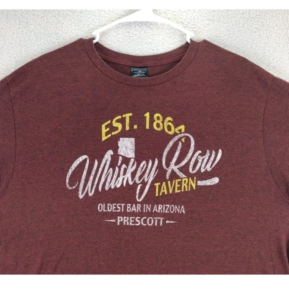 Prairie Mountain Mens Whiskey Row Tavern T Shirt XL Marled Burgundy‎ Graphic Tee